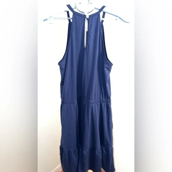 Women’s Ruffle Dress - Picture 4 of 9